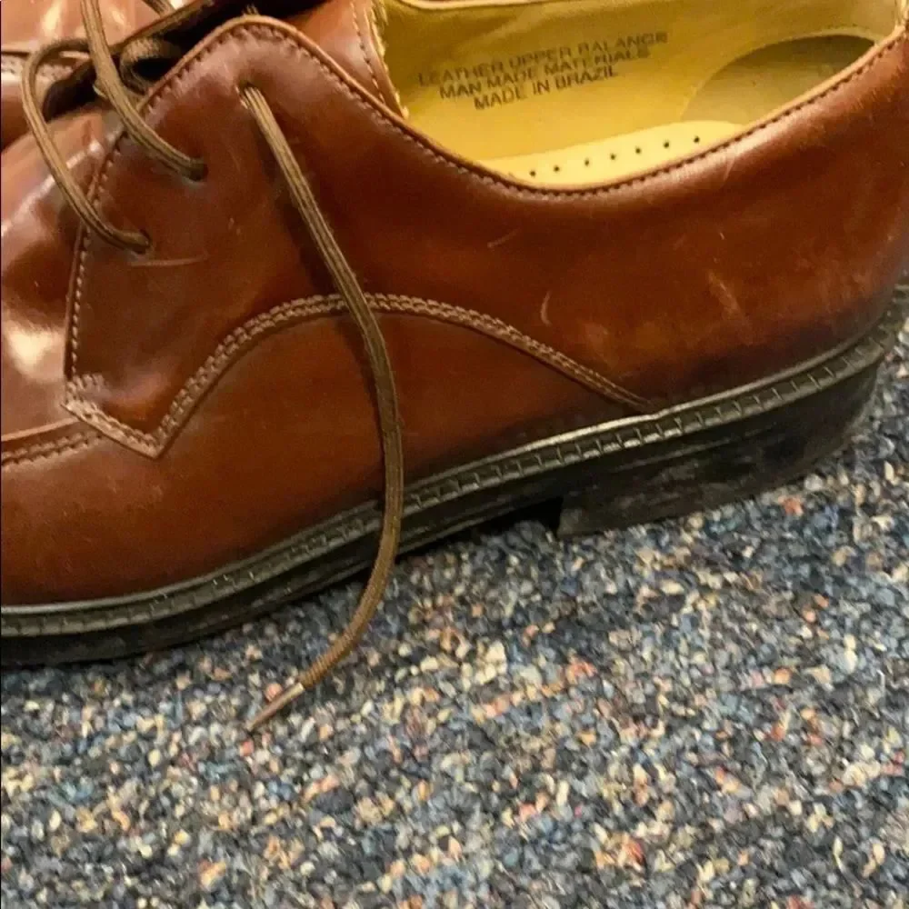 Stacy Adams Brown Dress shoes sz. 9.5 EUC